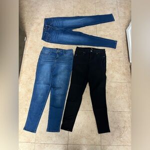 1822 butter 3 pair jeans super soft size 6/28 pilling in thigh area no holes